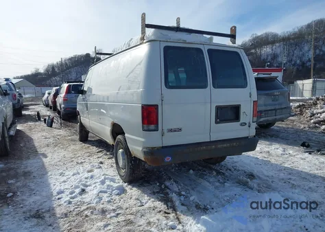2005 Ford E-250 Commercial/Recreational z USA, uszkodzony, nr VIN 1FTNE24W05HA48592
